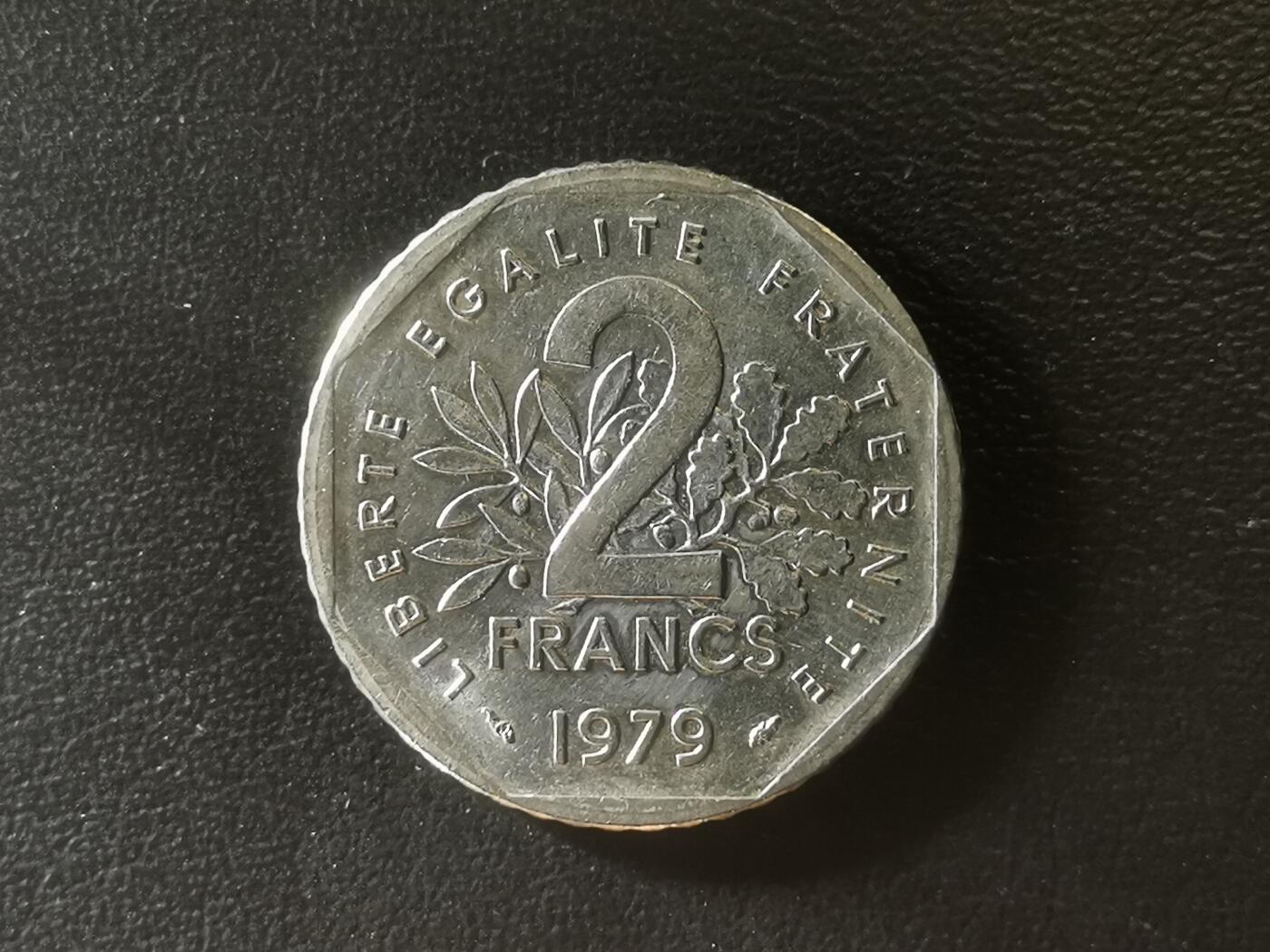 稀有移位错版艳后硬币以及各国钱币纪念币