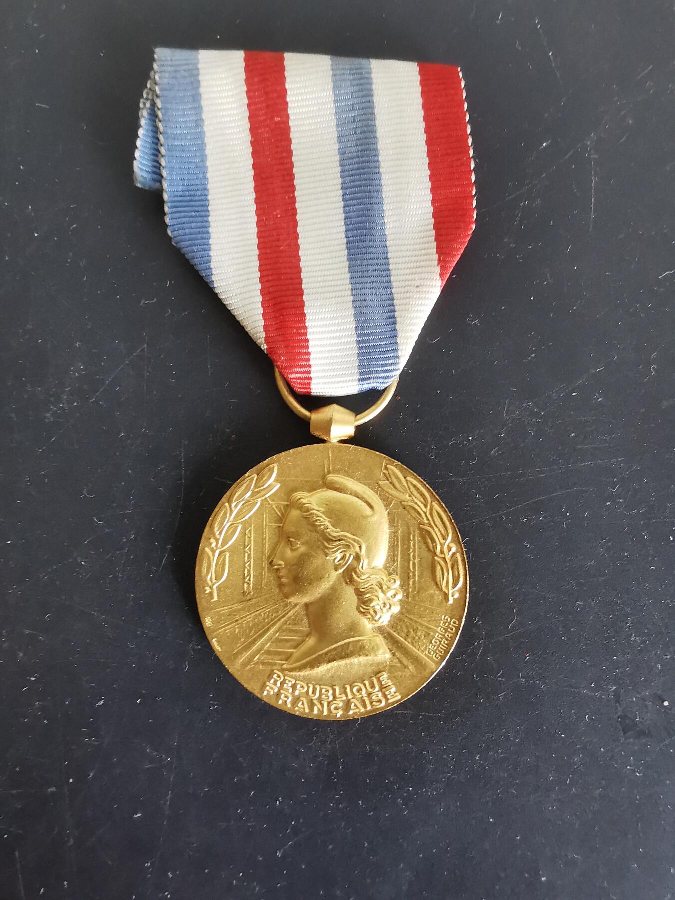 老王徽章第115期