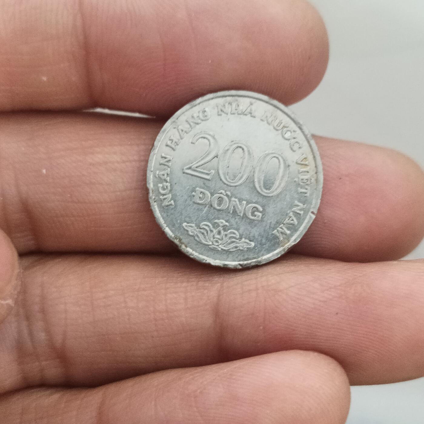 泡泡币外币第二十四场可代拍15038385335微信 越南