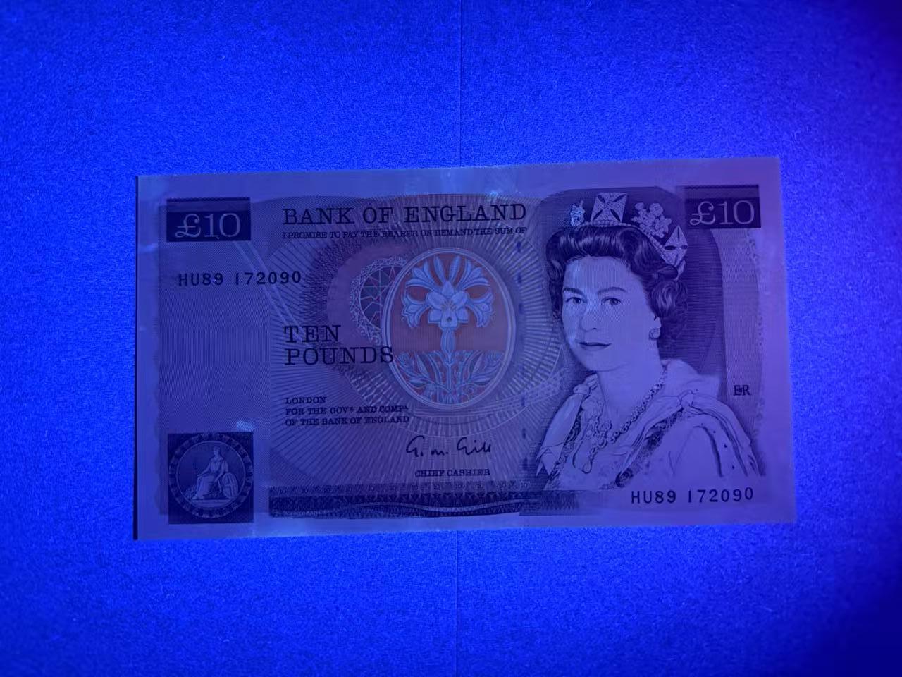 【礼羽收藏】🌏世界钱币拍卖第85期 英国 D序 10 镑 全新unc- 有潮