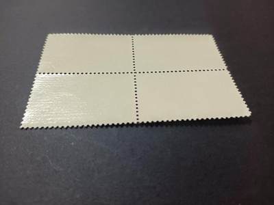 0拍押金0邮     美国上世纪60年代单枚套票 1968.9.11 ，制片人、漫画家米老鼠创始者沃尔特·迪斯尼，纪念邮票，单枚成套，四方联，全新