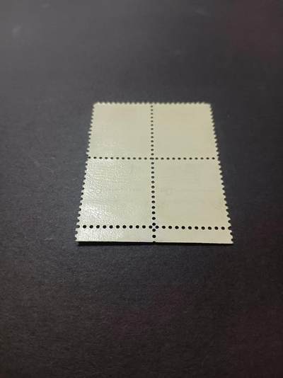 0拍押金0邮     美国上世纪60年代单枚套票 1968-1971 ，普通邮票，国旗、白宫，纪念邮票，单枚成套，全新