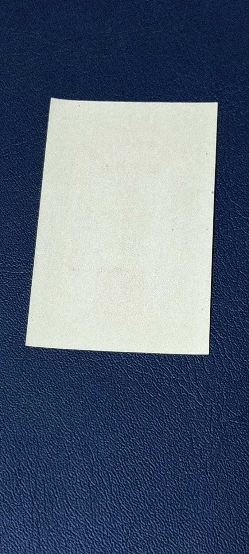 精品票证拍场 🔥🔥辽宁省粮食厅地方料票，1956年发行，非常少见的版别，方章灯下还有荧光！这是我手中最早的票证！绝对的老精稀品种，惜售一张！