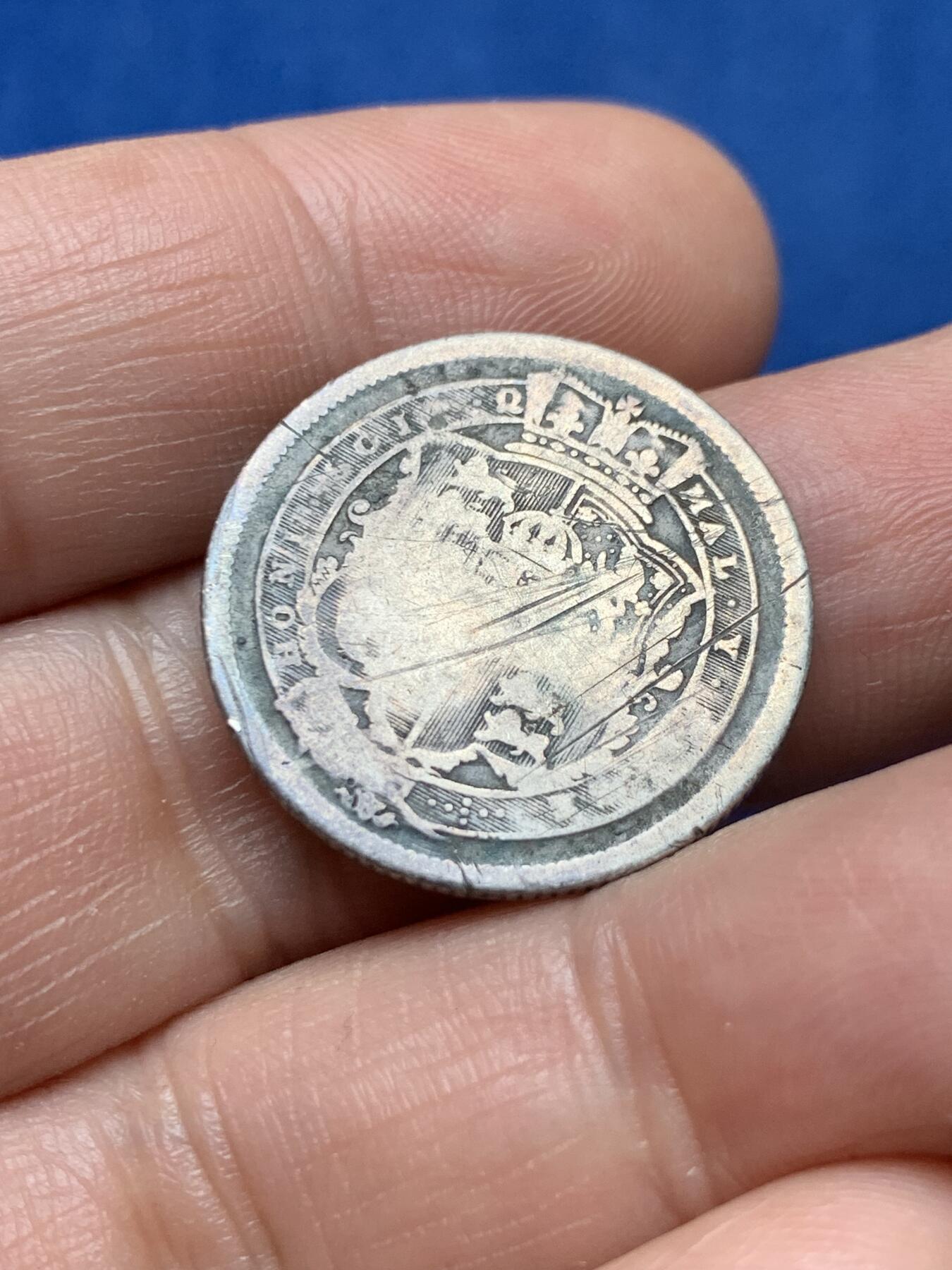 《竞宝斋》第377场 周日，周一 2场连拍 （全场包邮） 英国1816年乔治三世牛头1先令银币 5.25克