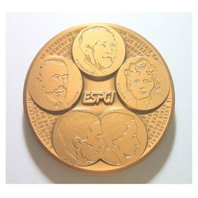 【艺术】法国艺术大章 大科学家居里夫人家族5人 高浮雕精制超大铜章 72MM - 【艺术】法国艺术大章 大科学家居里夫人家族5人 高浮雕精制超大铜章 72MM