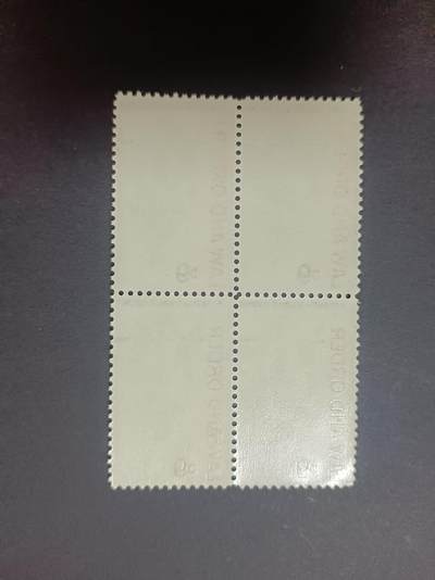 0拍押金0邮     美国上世纪60年代单枚套票 1968.5.17 ，警察——保护着和朋友﹒遵守法律与秩序，纪念邮票，单枚成套，四方联，全新