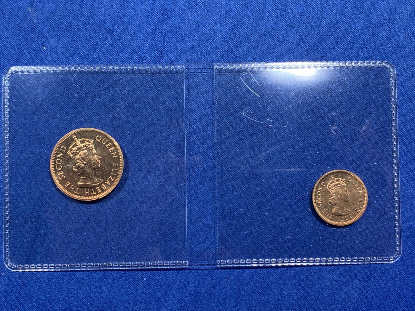 《竞宝斋》第377场 周日，周一 2场连拍 （全场包邮） 塞舌尔1969年伊二原盒精制套币 盒子保存得很不错 细节见图