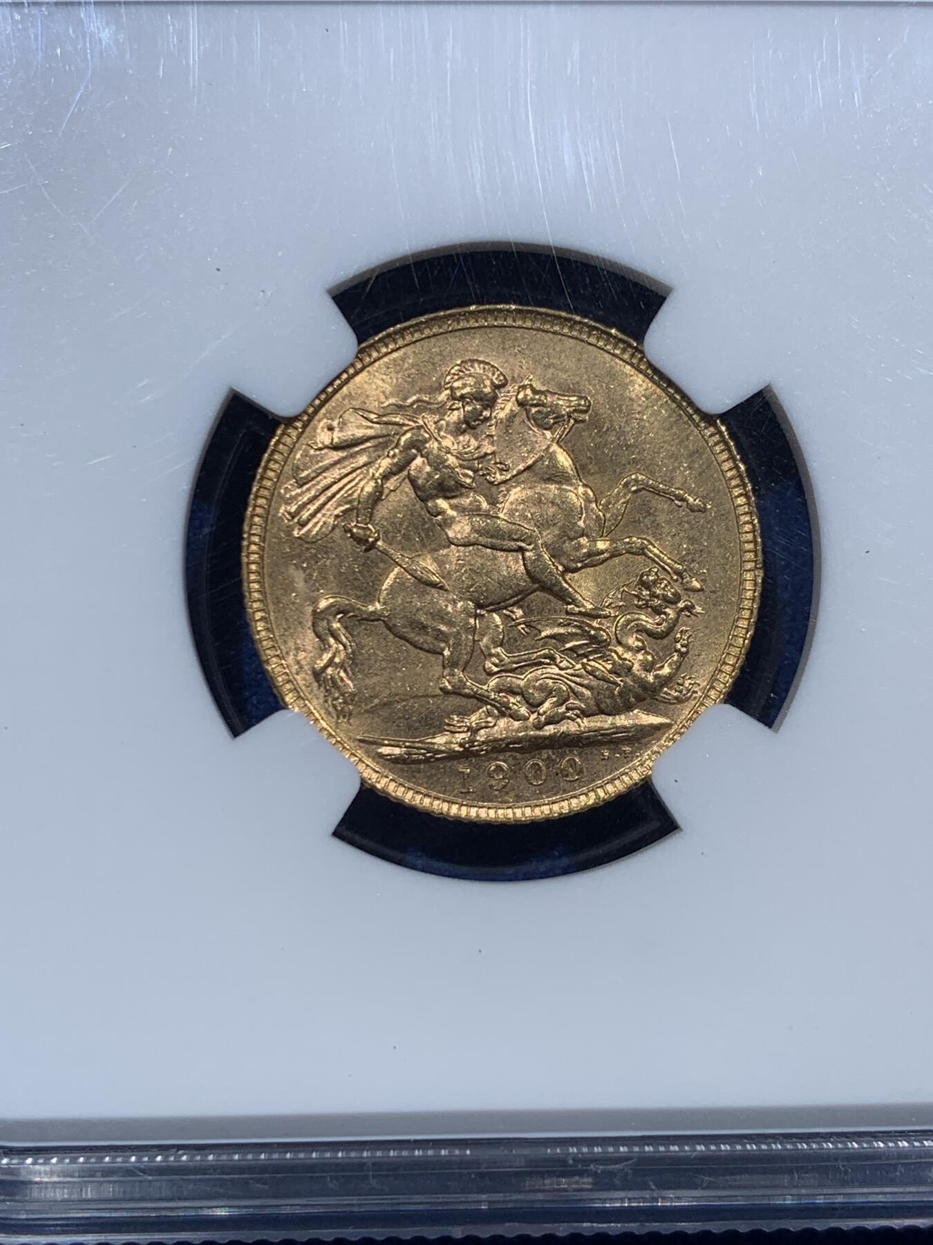 《竞宝斋》第377场 周日，周一 2场连拍 （全场包邮） NGC MS62 英国 1900年 1索维林 维多利亚披纱马剑 金币 状态较好 8克 917金