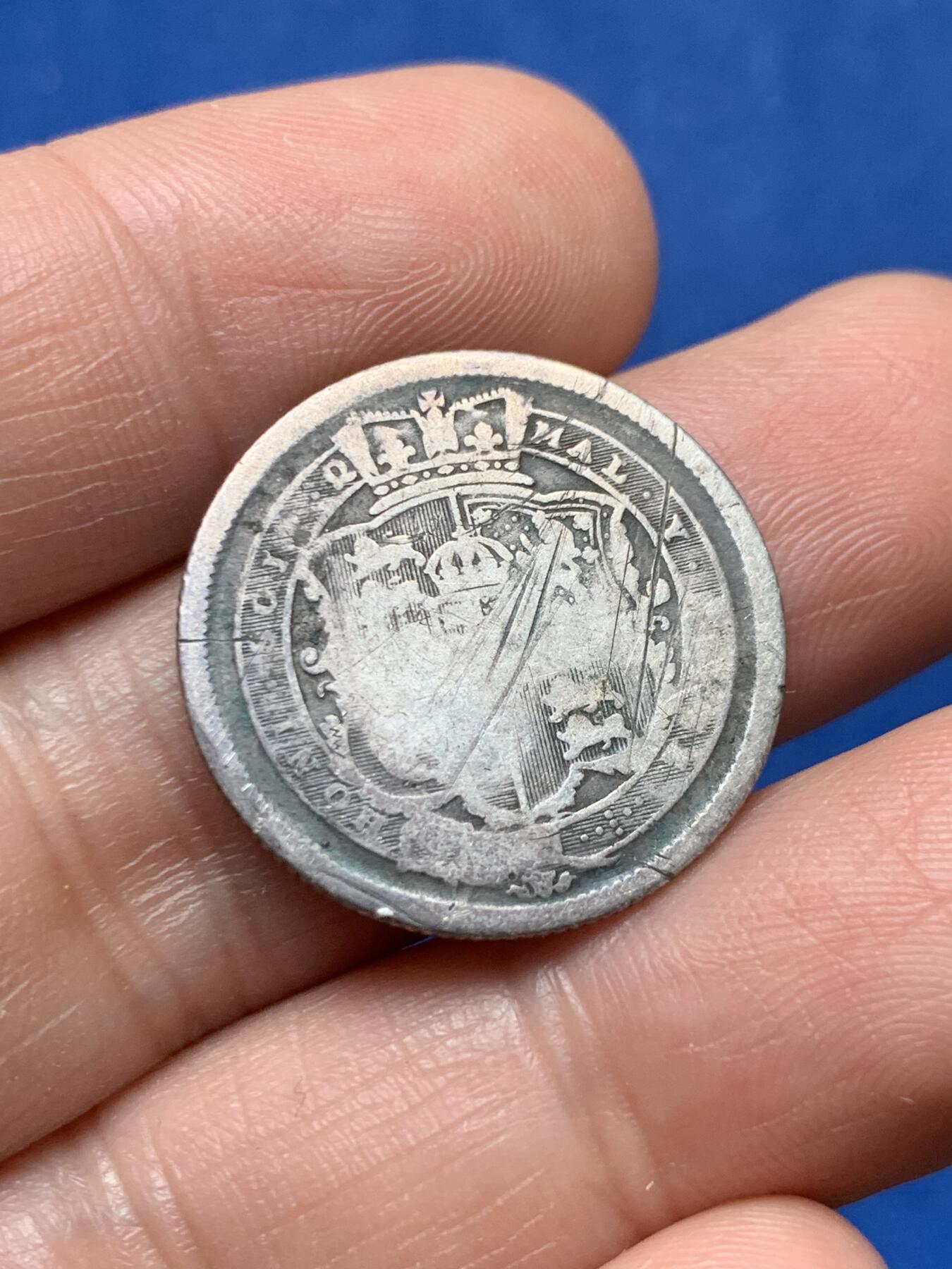 《竞宝斋》第377场 周日，周一 2场连拍 （全场包邮） 英国1816年乔治三世牛头1先令银币 5.25克