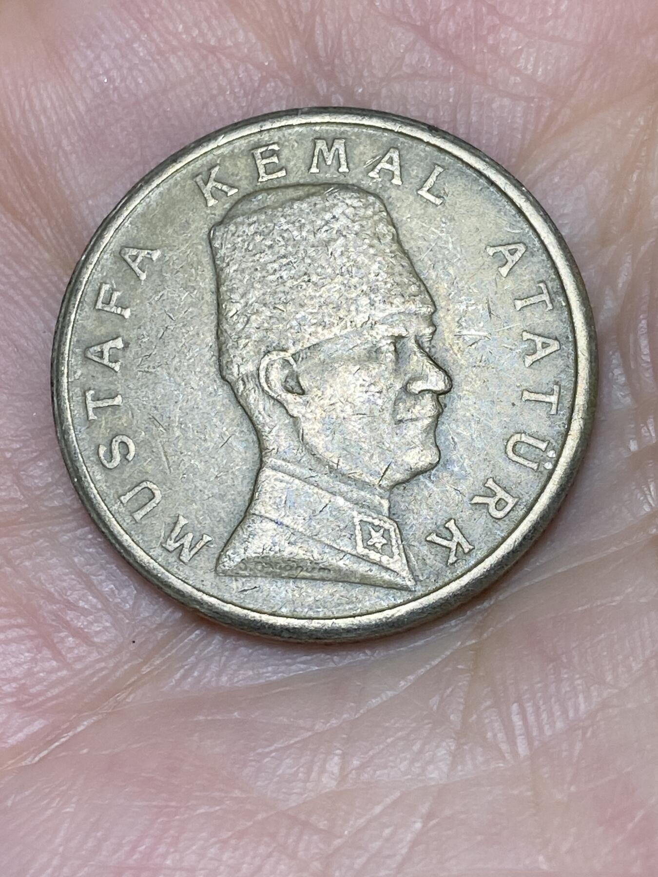 2025年第三十七场(总第六十三场）外国好品散币(免佣金)