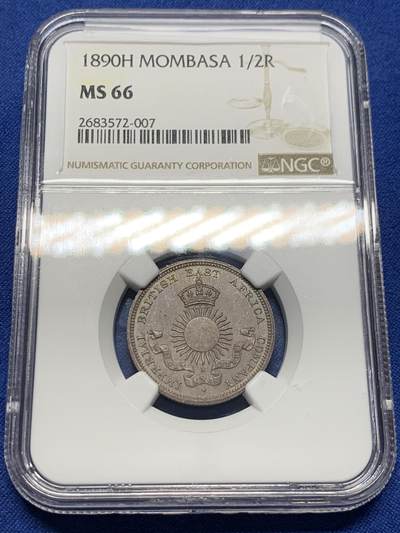 《竞宝斋》第377场 周日，周一 2场连拍 （全场包邮） - NGC MS66 英属蒙巴萨 1890年H版 1/2卢比银币 深五彩包浆 顶级状态