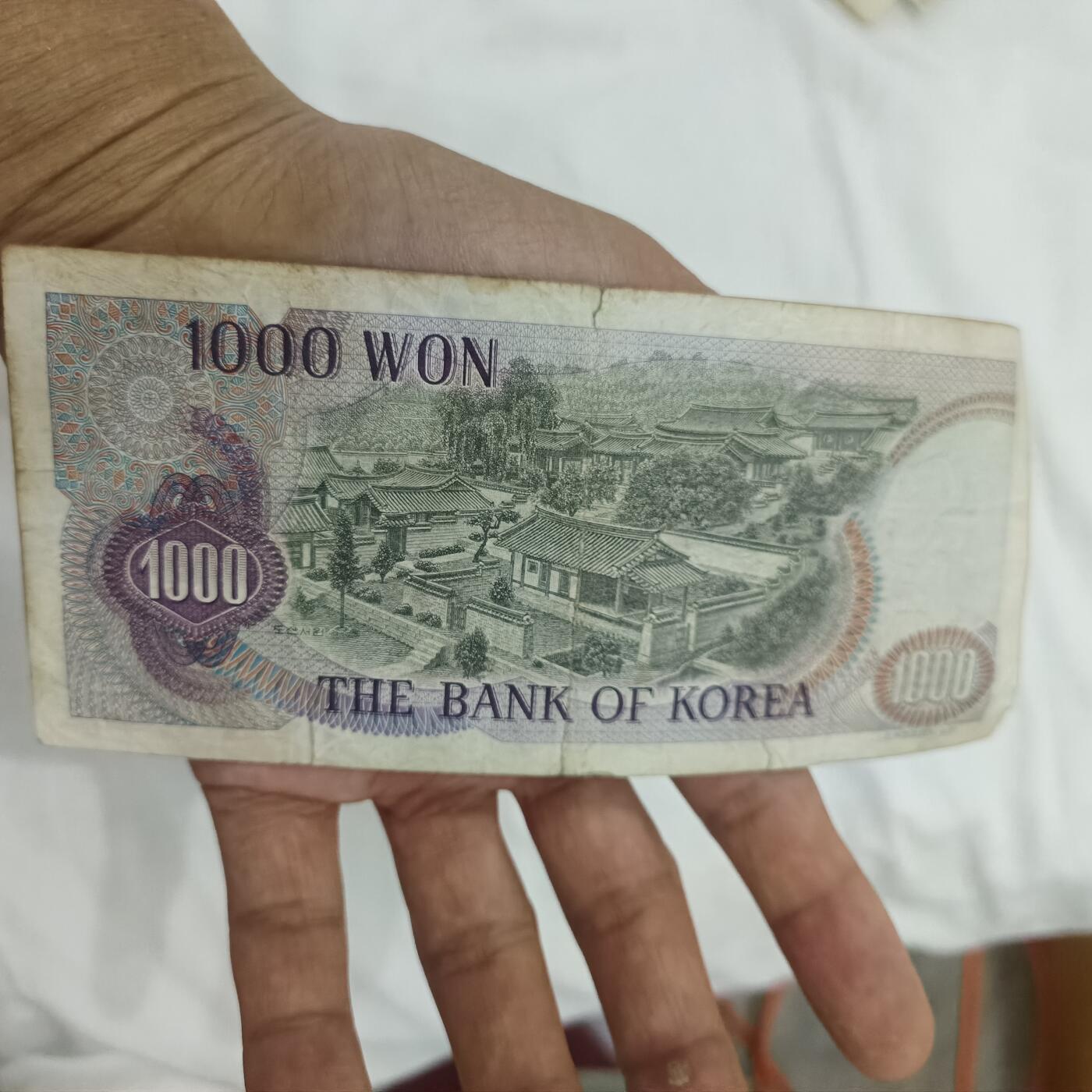 泡泡币外币第二十六场可代拍15038385335微信 韩国