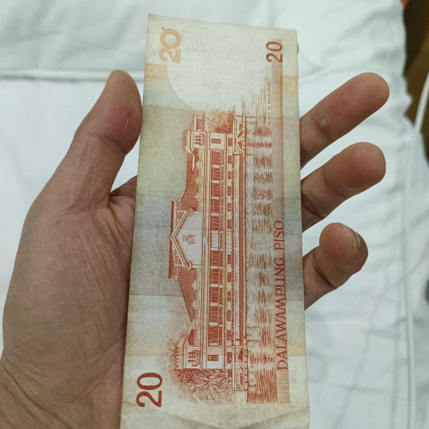 泡泡币外币第二十七场可代拍15038385335微信 菲律宾