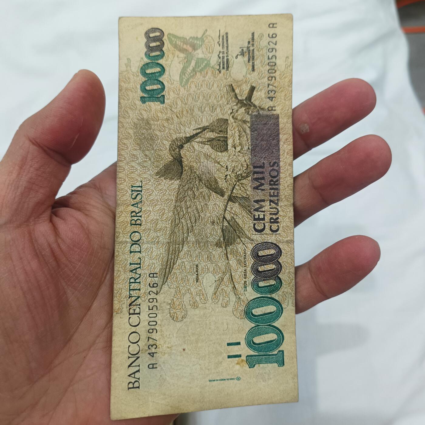 泡泡币外币第二十六场可代拍15038385335微信 巴西10000