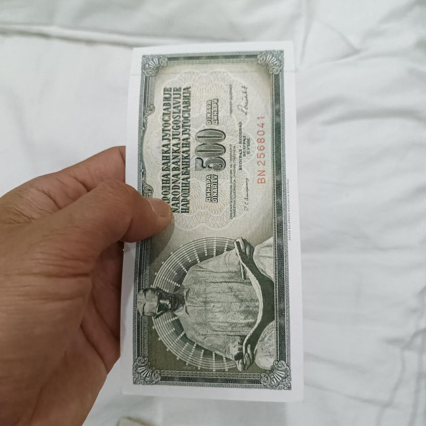 泡泡币外币第二十七场可代拍15038385335微信