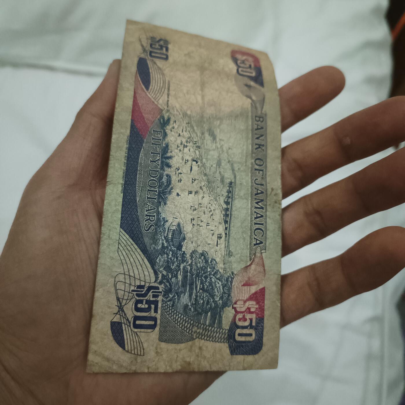 泡泡币外币第二十七场可代拍15038385335微信 牙买加