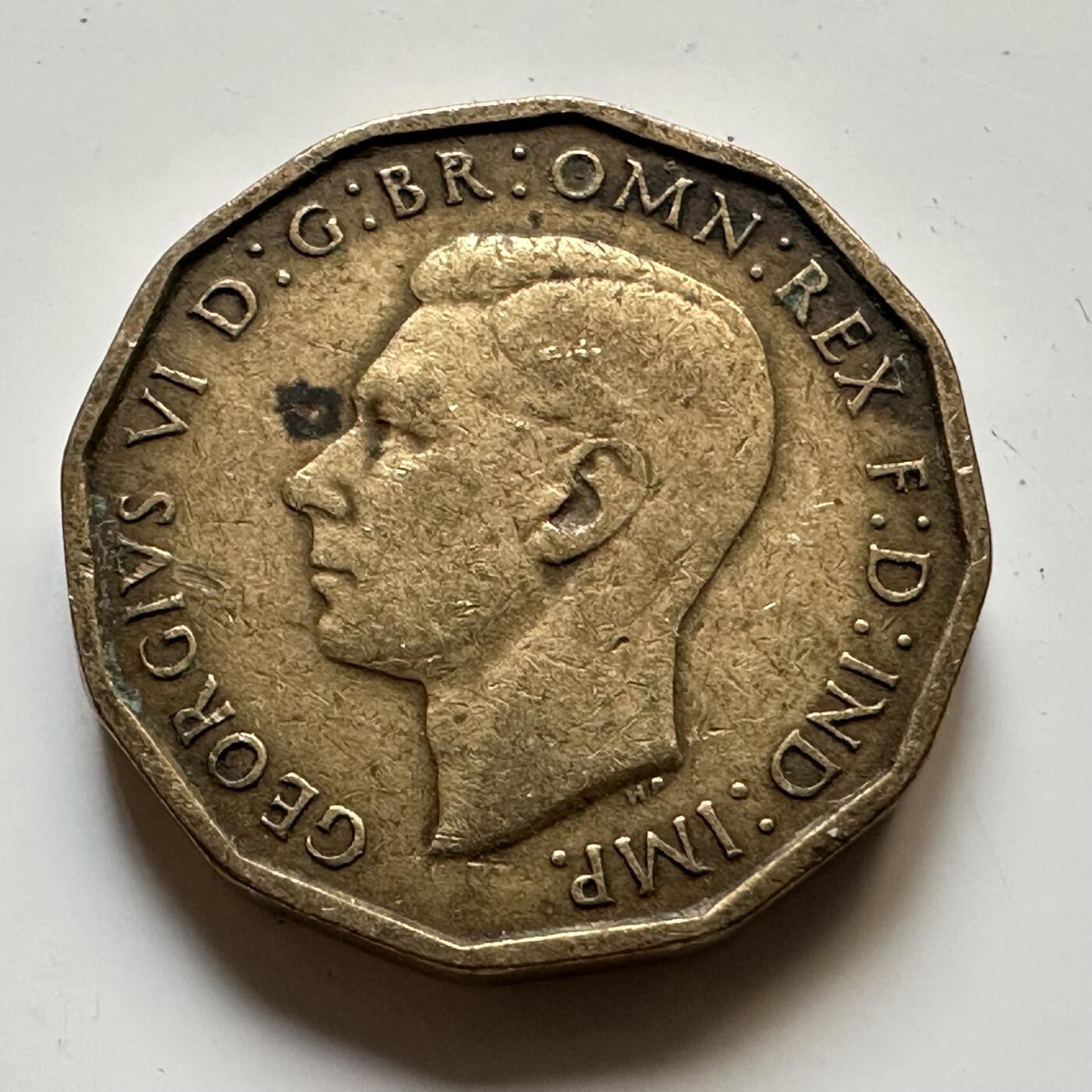 🌹外币初藏🌹🐯2025年第44场  每周二四六晚8️⃣点 接代拍 英国1944年乔治六世3便士