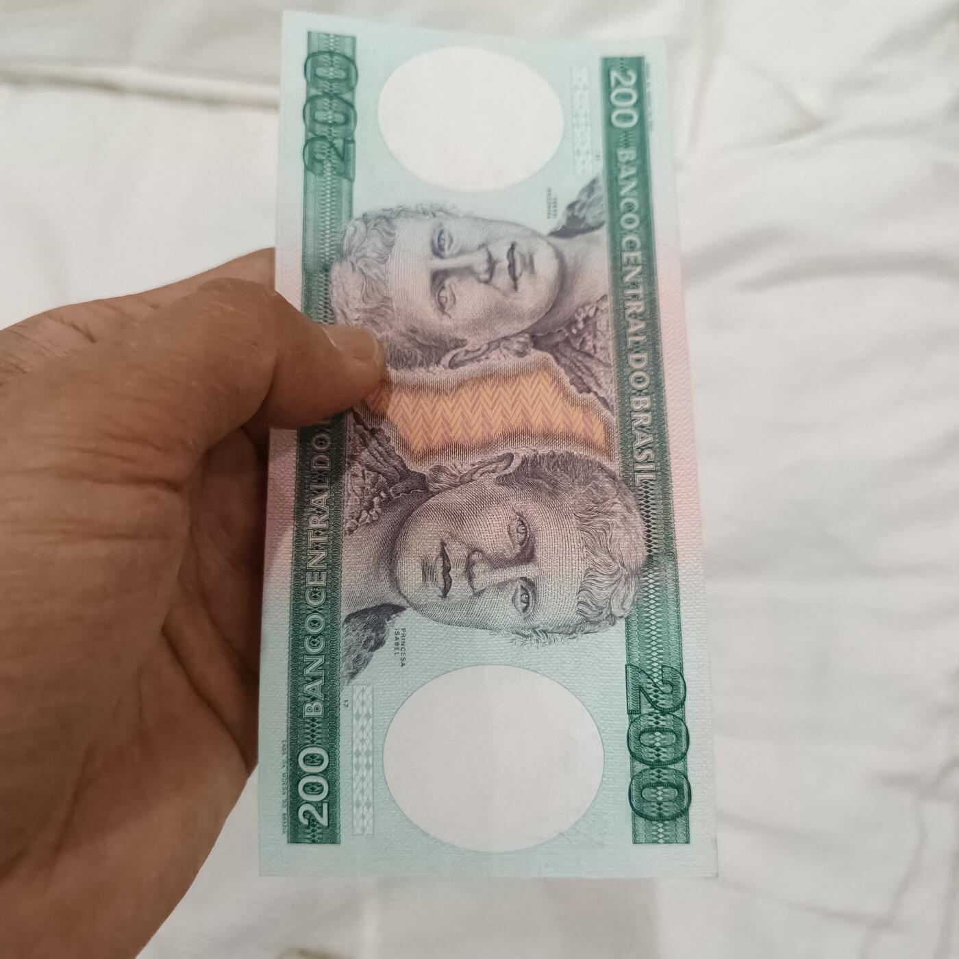 泡泡币外币第二十七场可代拍15038385335微信 巴西