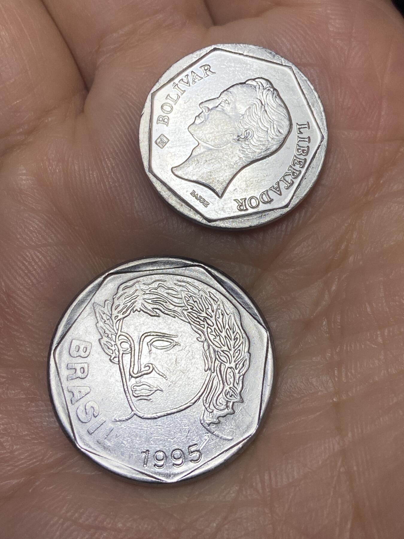 2025年第三十七场(总第六十三场）外国好品散币(免佣金)