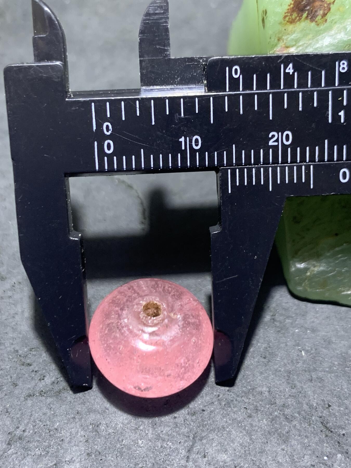 建国前后库存冰透冰粉色琉璃车轮珠一颗