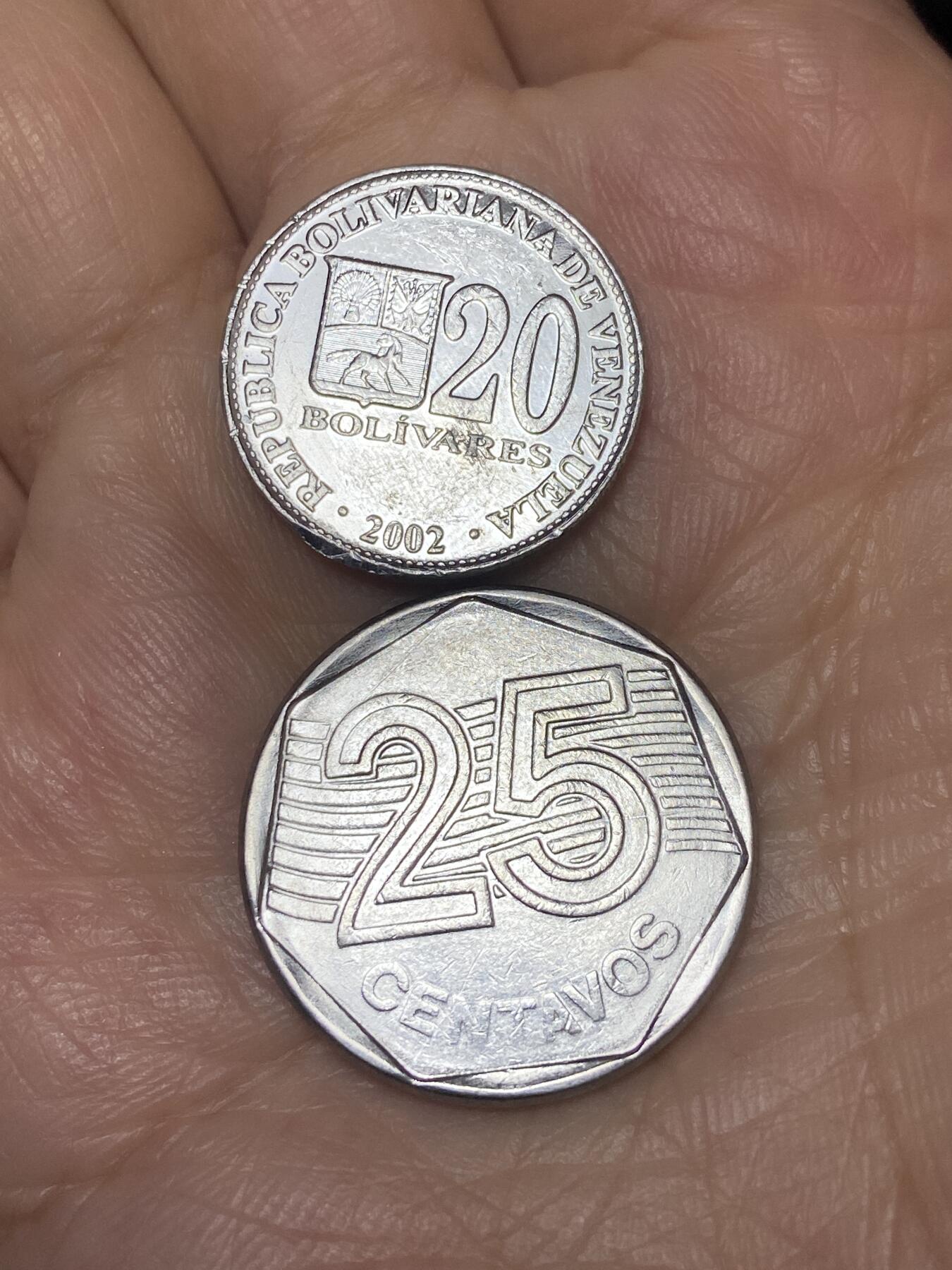 2025年第三十七场(总第六十三场）外国好品散币(免佣金)