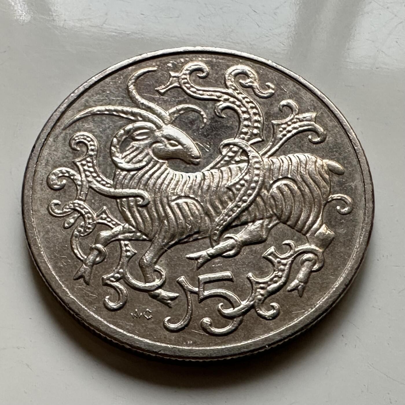 🌹外币初藏🌹🐯2025年第44场  每周二四六晚8️⃣点 接代拍 马恩岛1980年五便士