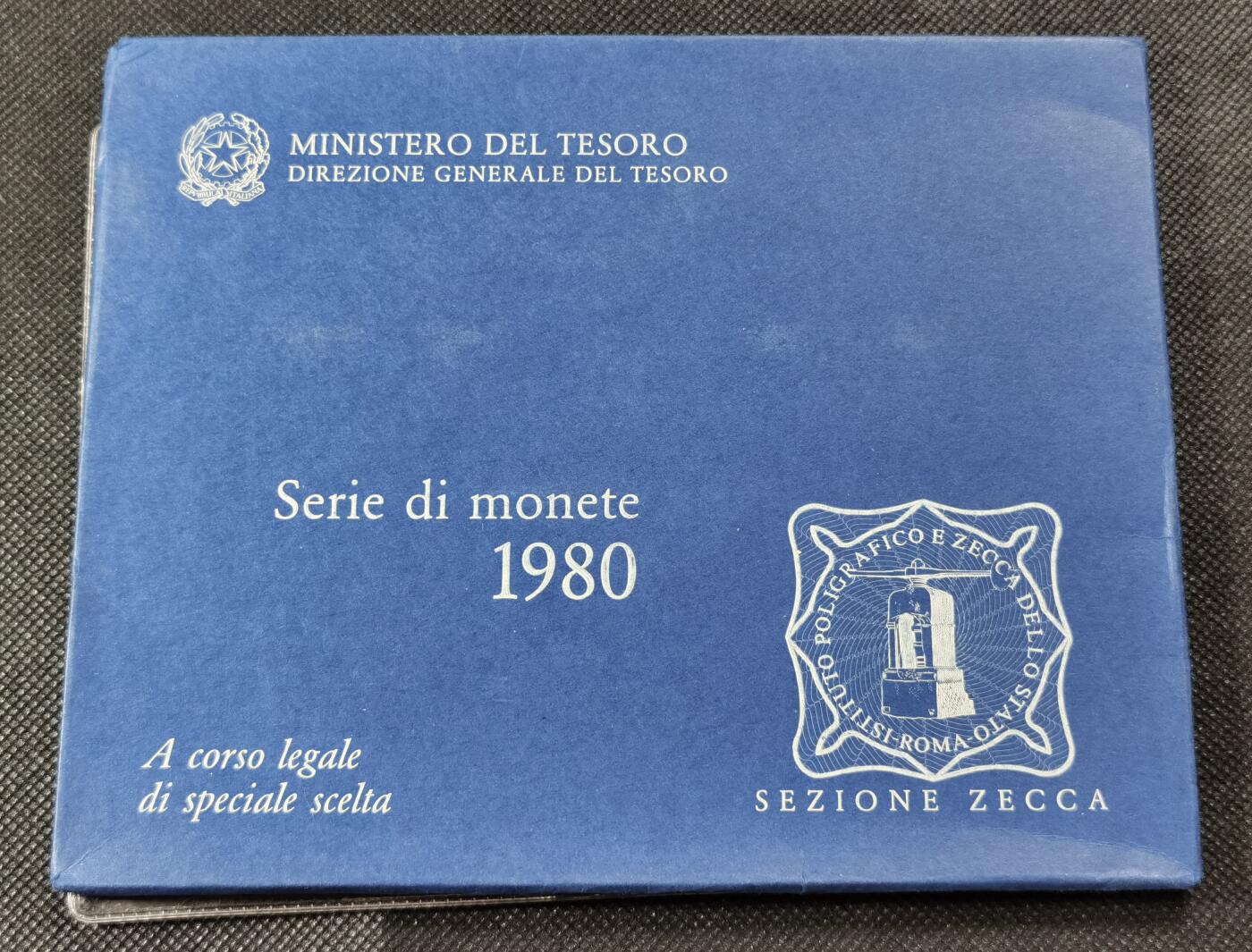  甄臻铺-世界币章拍卖（第15期）套币，现代银币专场。送拍享返佣金等优惠多多 1980年 意大利套币10枚卡装 含500里拉帆船少女银币1枚 造币厂金属章1枚