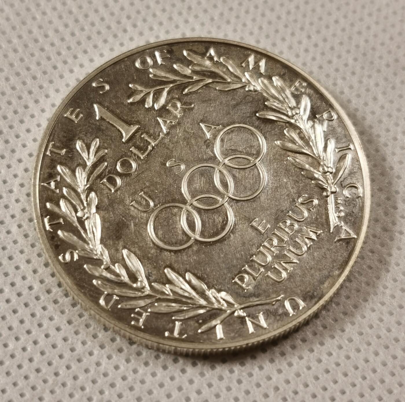  甄臻铺-世界币章拍卖（第15期）套币，现代银币专场。送拍享返佣金等优惠多多 美国1988年汉城奥运会1美元精制银币 26.73克 0.9银