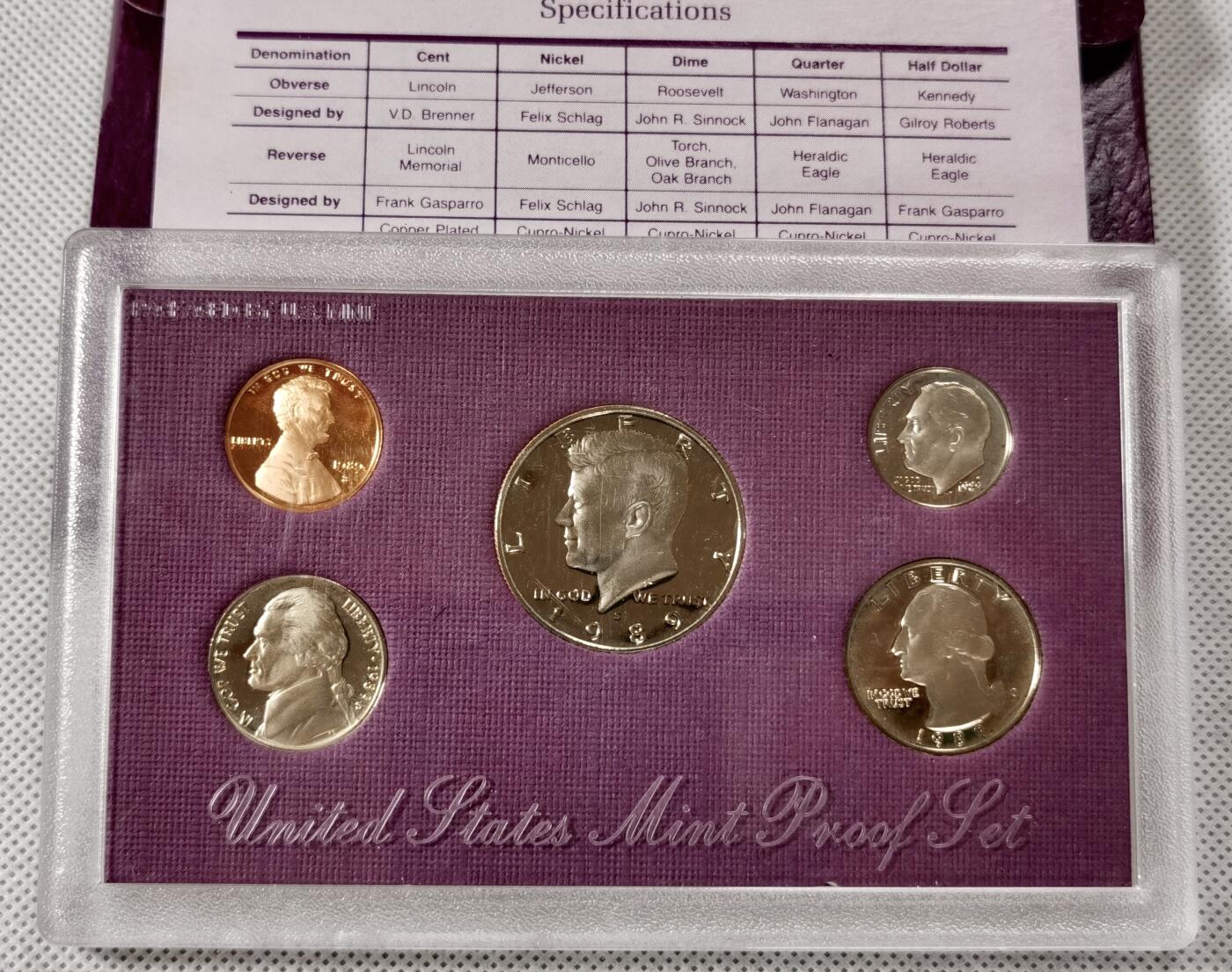  甄臻铺-世界币章拍卖（第15期）套币，现代银币专场。送拍享返佣金等优惠多多 美国1989年盒装精制套币，几乎未氧化