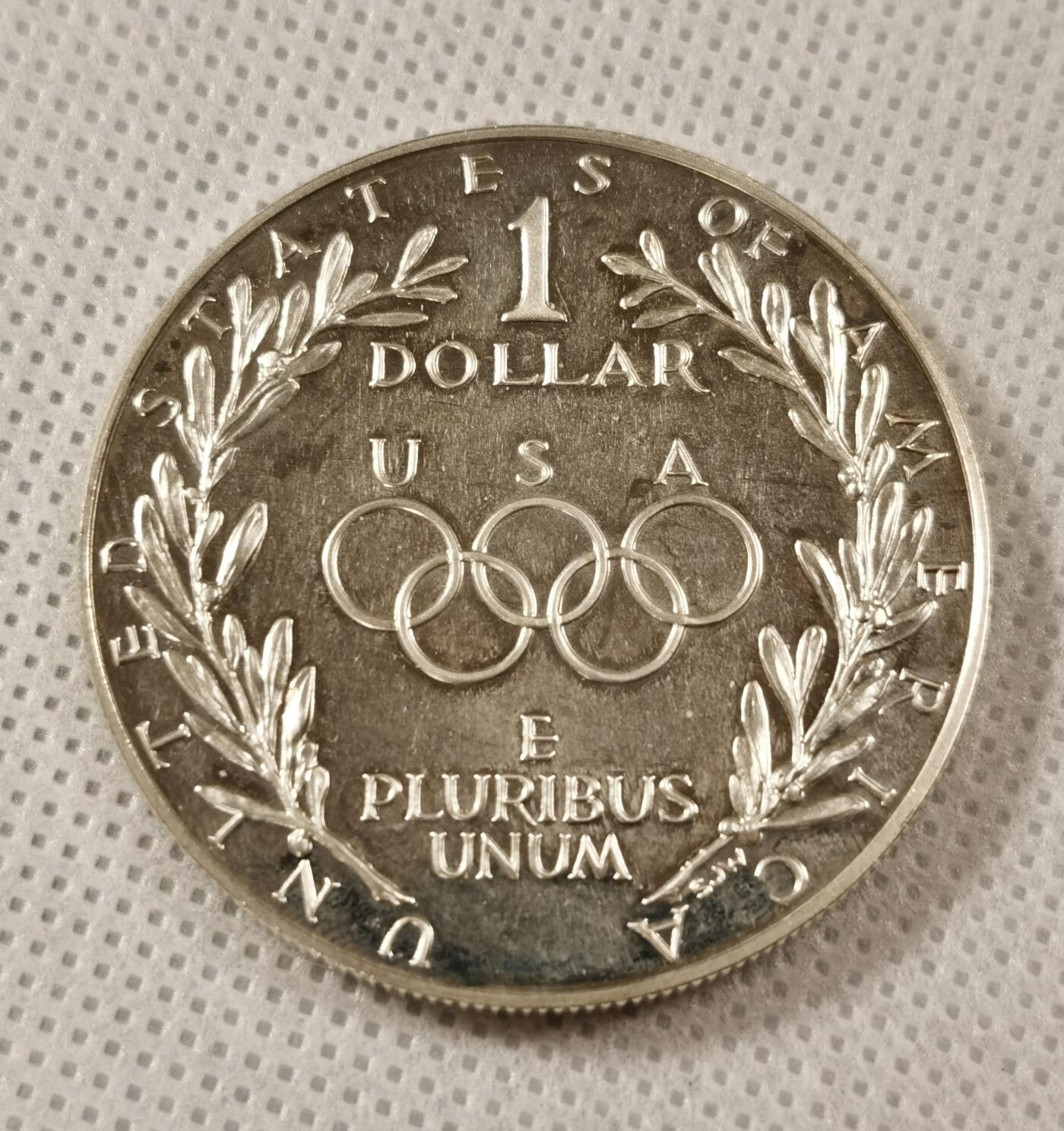  甄臻铺-世界币章拍卖（第15期）套币，现代银币专场。送拍享返佣金等优惠多多 美国1988年汉城奥运会1美元精制银币 26.73克 0.9银