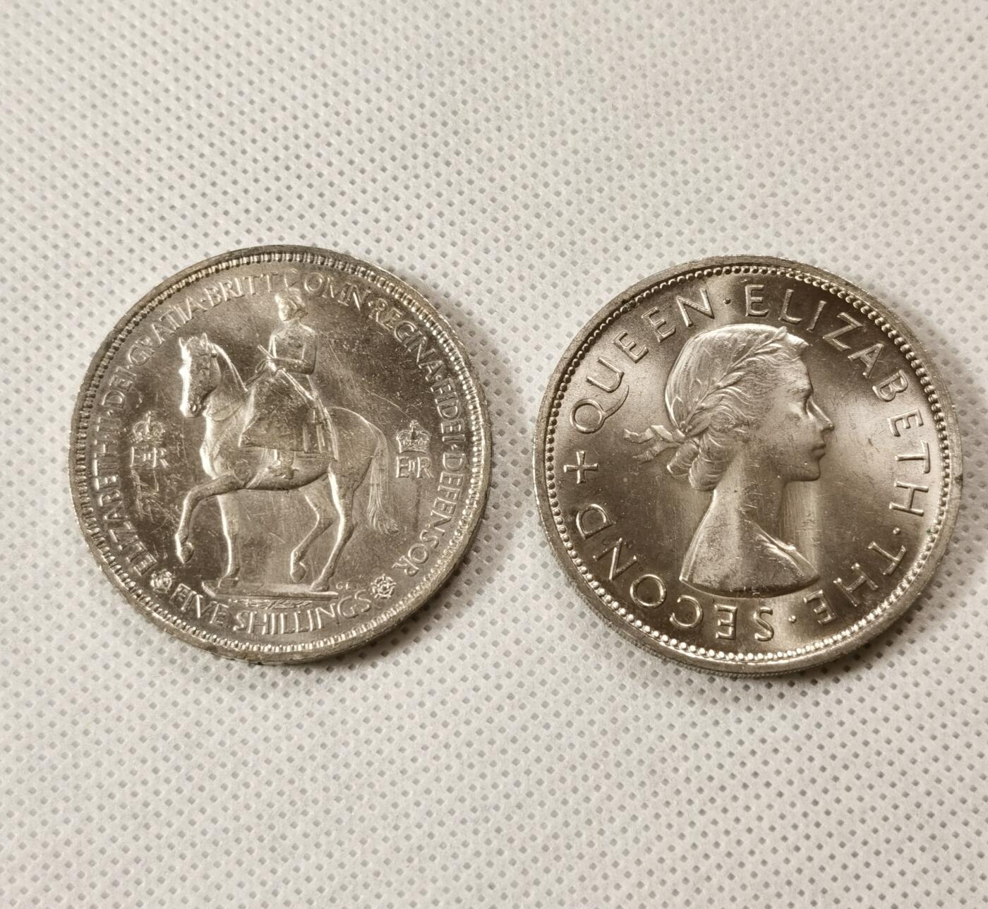  甄臻铺-世界币章拍卖（第15期）套币，现代银币专场。送拍享返佣金等优惠多多 新西兰、英国1953年伊丽莎白二世女王登基克朗纪念币2枚，带盒