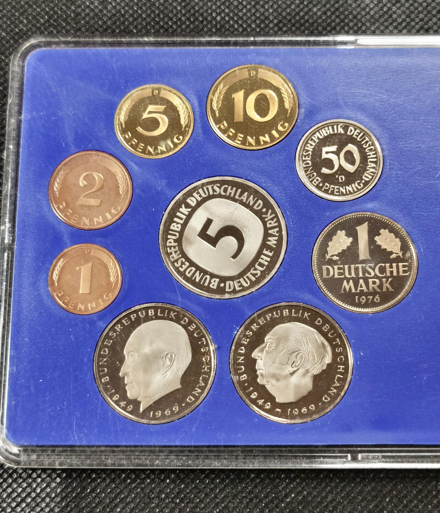  甄臻铺-世界币章拍卖（第15期）套币，现代银币专场。送拍享返佣金等优惠多多 德国1976年精制套币D