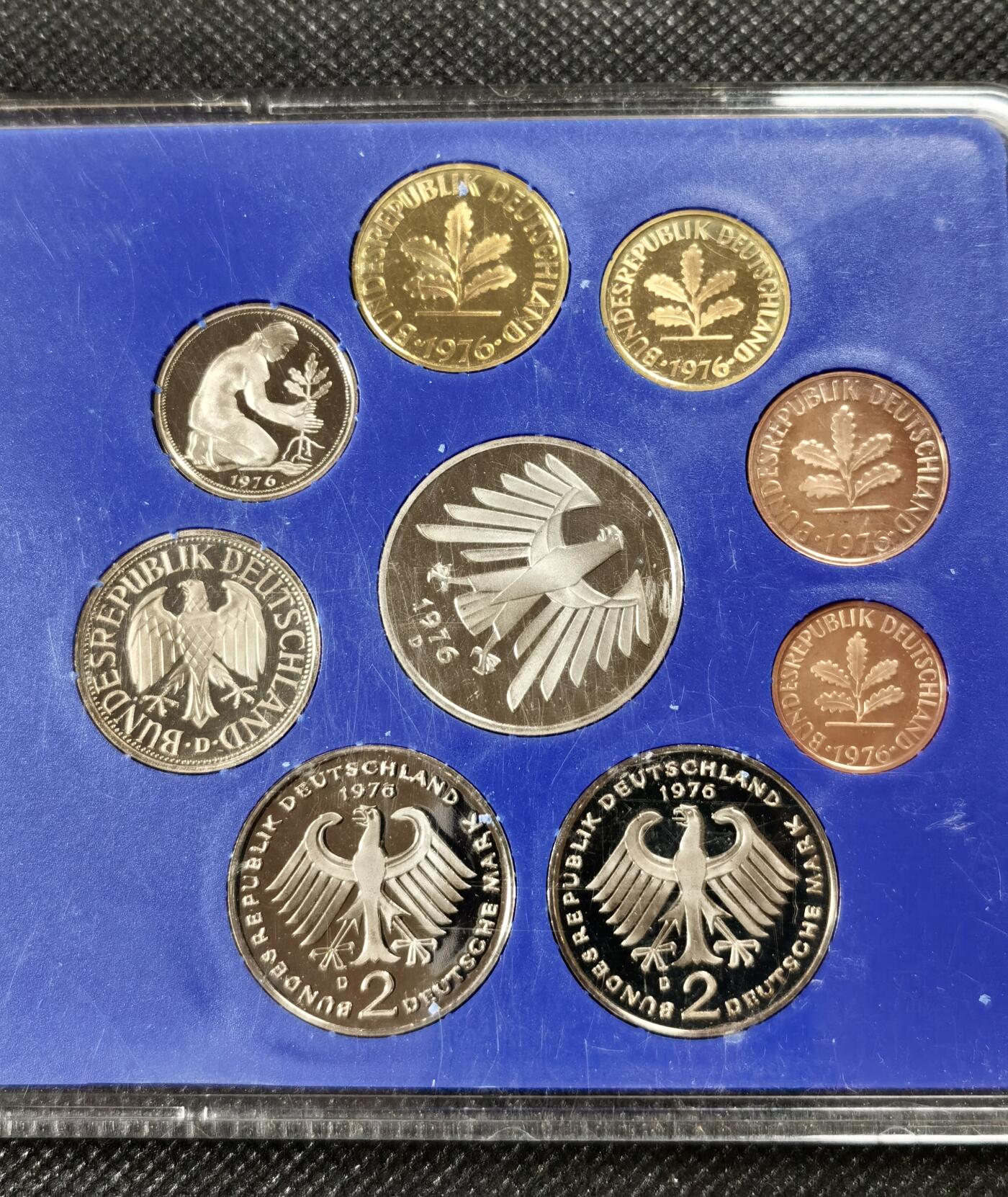  甄臻铺-世界币章拍卖（第15期）套币，现代银币专场。送拍享返佣金等优惠多多 德国1976年精制套币D