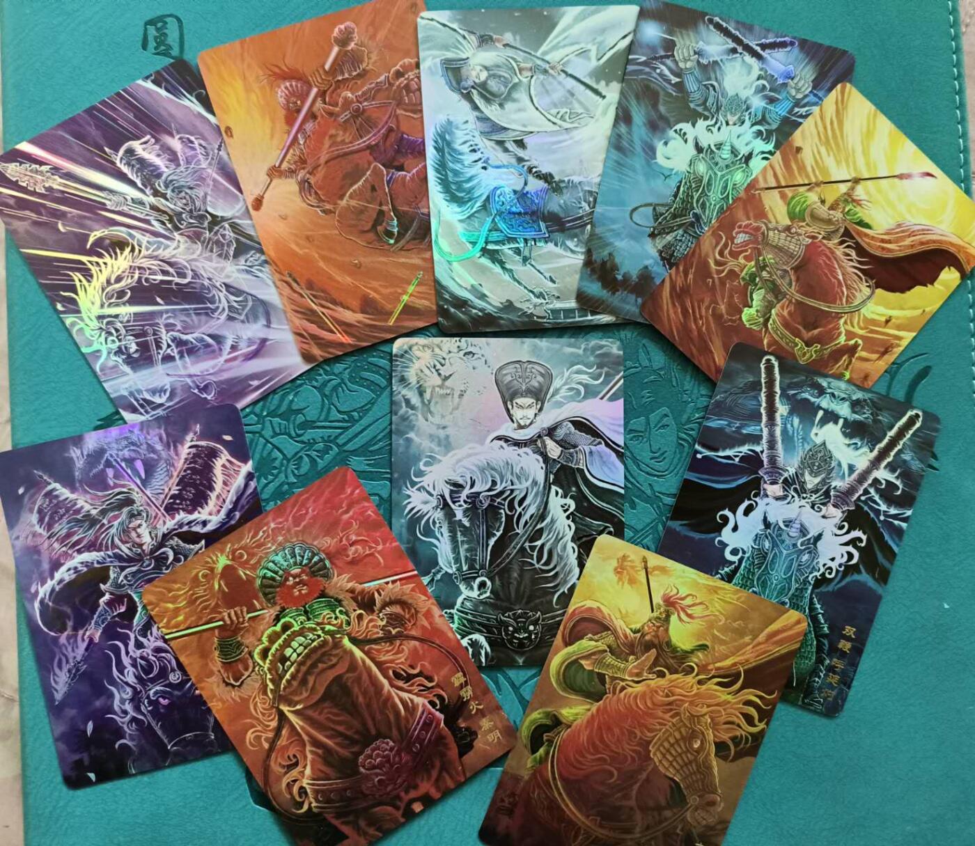 龙虎卡牌第IIIXV场 （无佣金，满120包邮，欢迎送拍） 压纹彩闪10张 万享 龙腾虎踞五虎一套