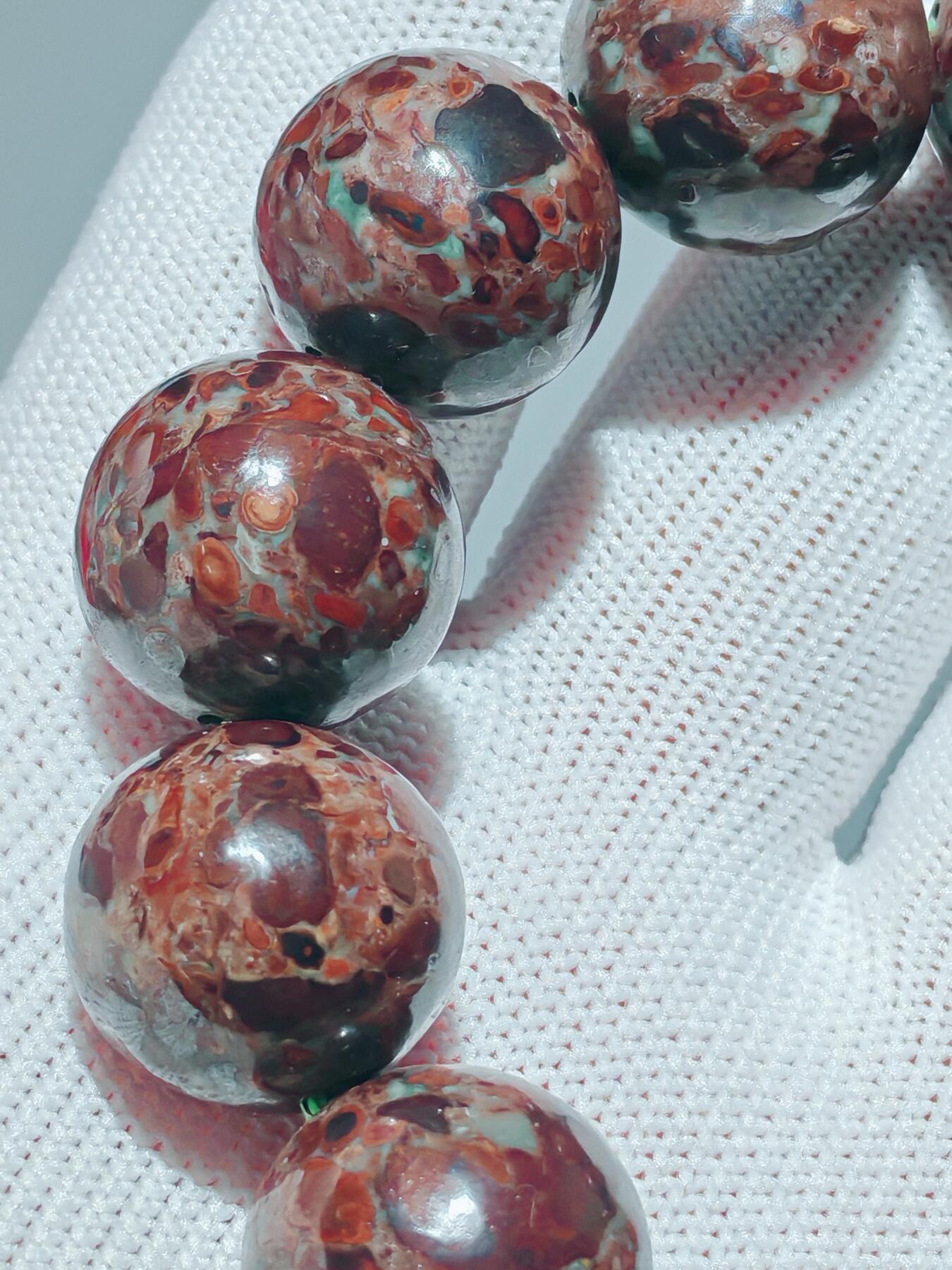 ❤️精品画面石天宝球粒带玉化手串(25067) 尺寸17mm,12颗,113克