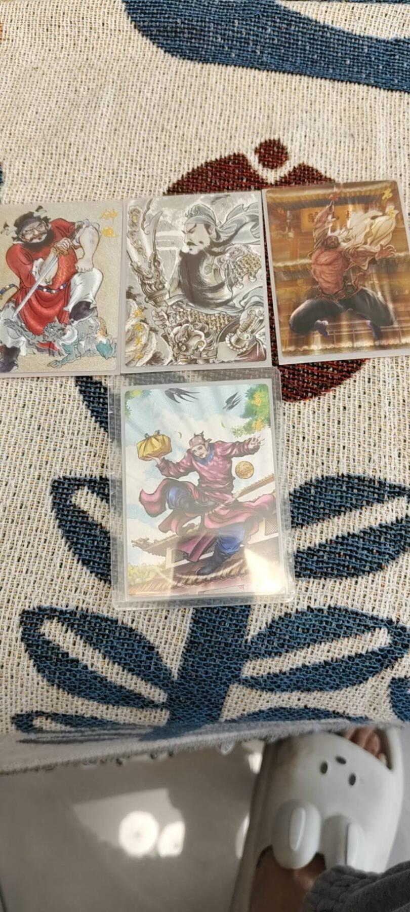 秋原瞳的小店第13期（阳春5月的夏天，是否还记得那个即将毕业分离曾为你撑伞的她） 昆仑万象系列4张粗闪一套
