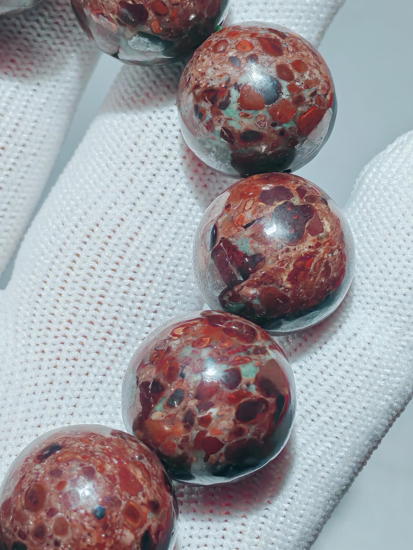 ❤️精品画面石天宝球粒带玉化手串(25067) 尺寸17mm,12颗,113克