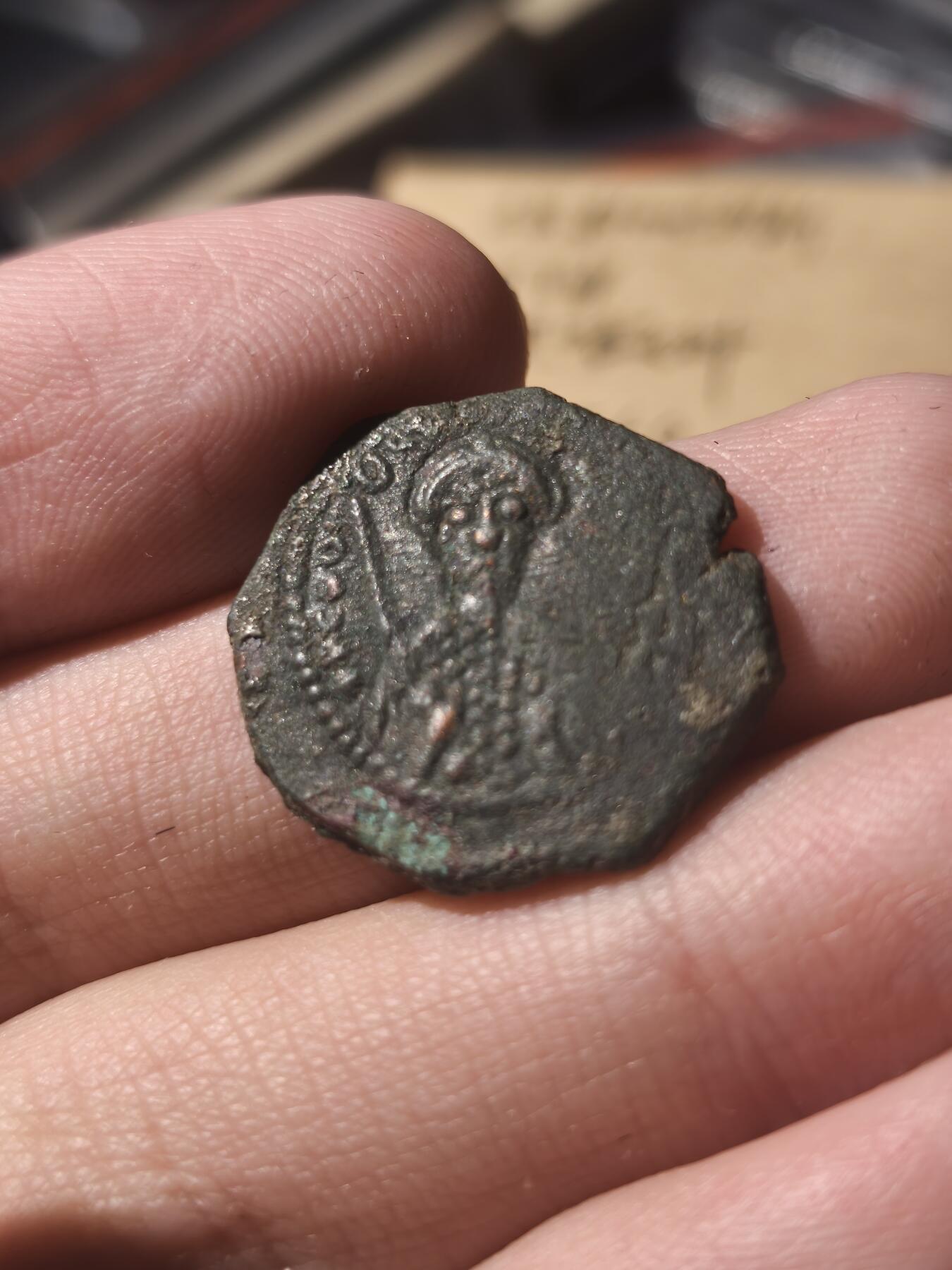 星盘世界钱币《穿越千年时光来到你的藏匣 》--5.9全球珍币拍卖夜 中世纪！十字军时期安条克摄政坦克雷德铜币，著名将领而且此品种极难好品，好品多数为沙漠坑