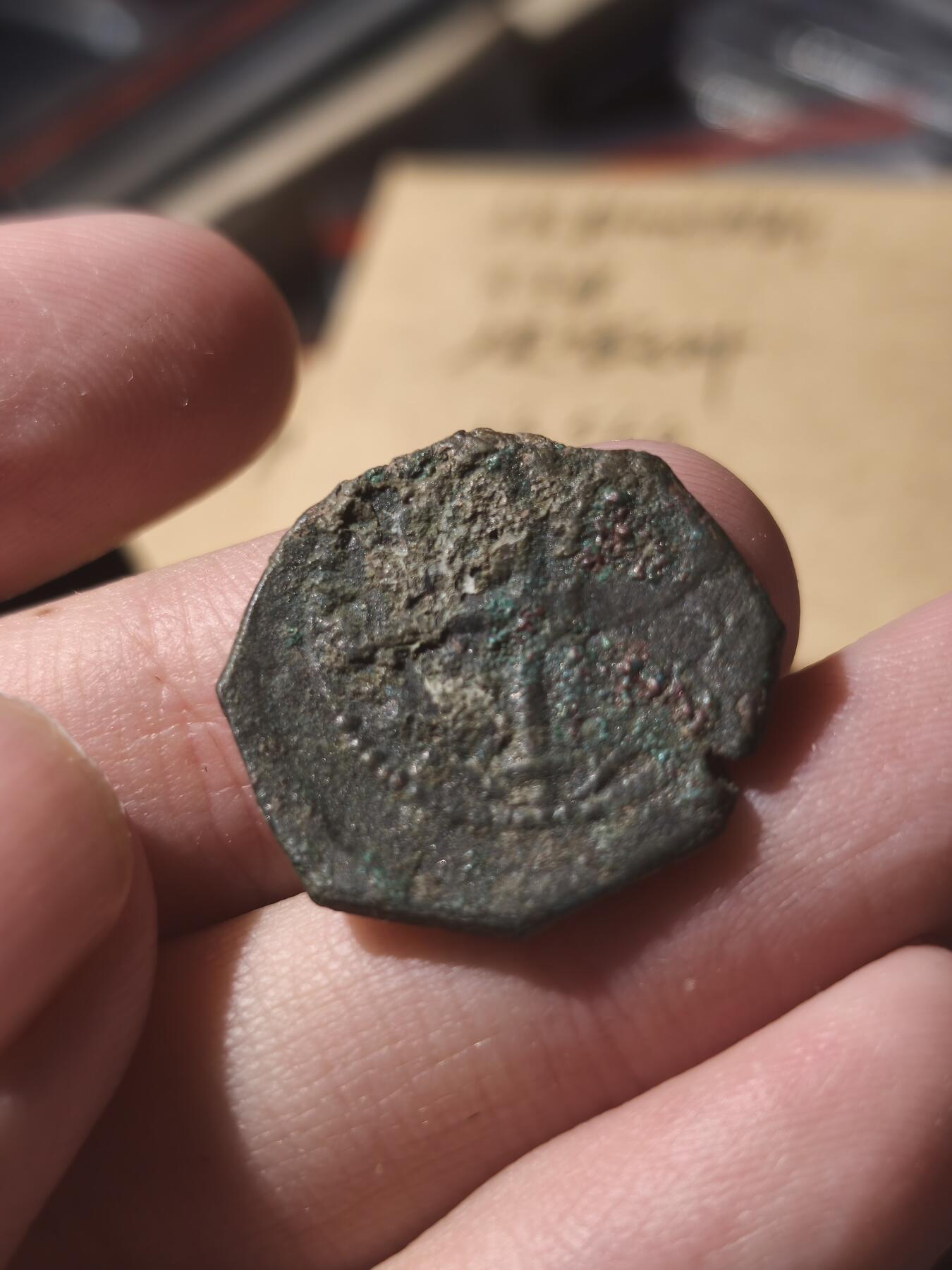 星盘世界钱币《穿越千年时光来到你的藏匣 》--5.9全球珍币拍卖夜 中世纪！十字军时期安条克摄政坦克雷德铜币，著名将领而且此品种极难好品，好品多数为沙漠坑