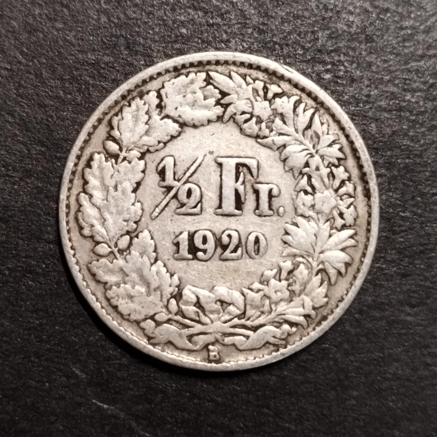半桥——第十二期，精制币，银币为主，K组 瑞士1920年1/2法郎银币，2.5克，835银，料价16