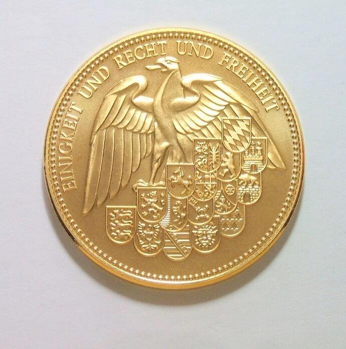 德国勃兰登堡门+鹰徽+州徽 高浮雕精制大镀金章 40MM