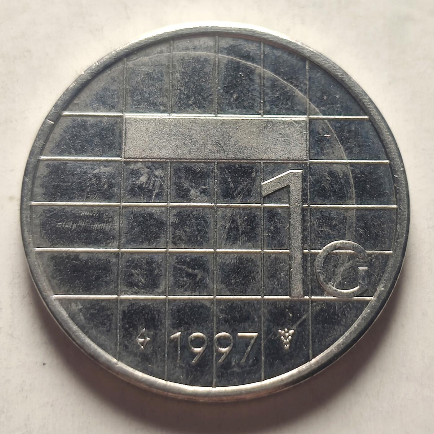 泉币菌-第23场（不够单抓紧凑单，寄存满两个月不补邮费，顺丰到付发出）-中外散币乐园 荷兰1997年1盾镍币，贝娅特丽克丝女王，25mm