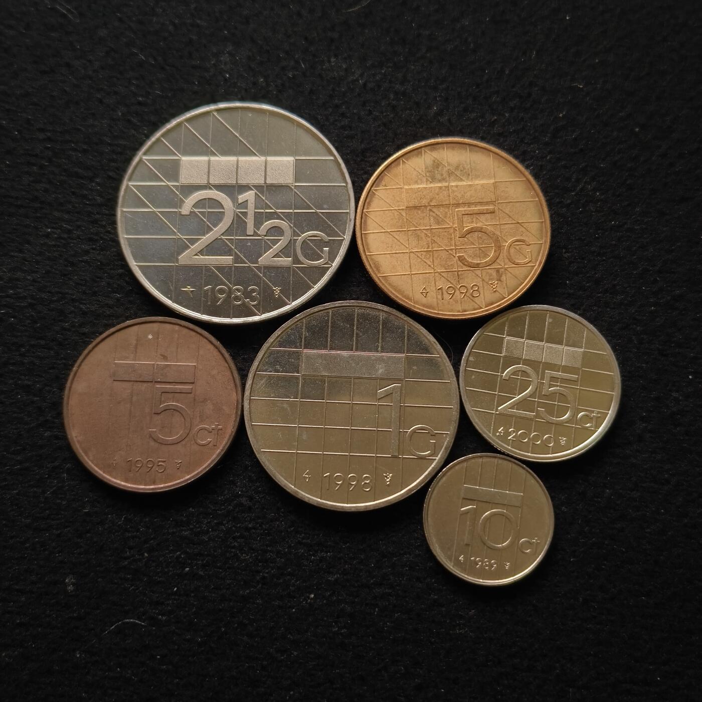 0起1加再包邮-纯粹捡漏拍-425散币银币场