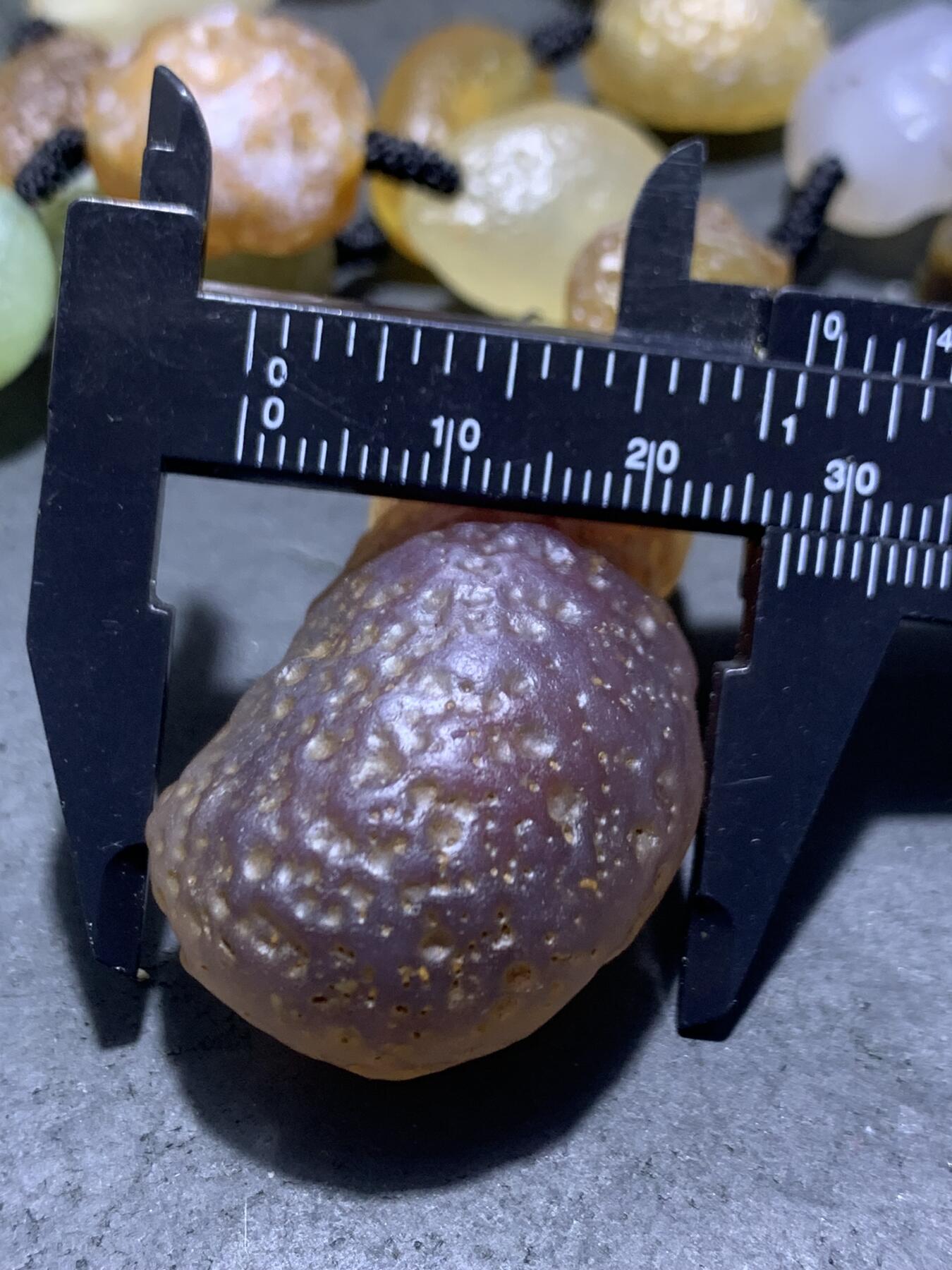 放福利！精美阿拉善天然孔洞糖心原石吊坠大颗粒彩珠玛瑙原石项链一条