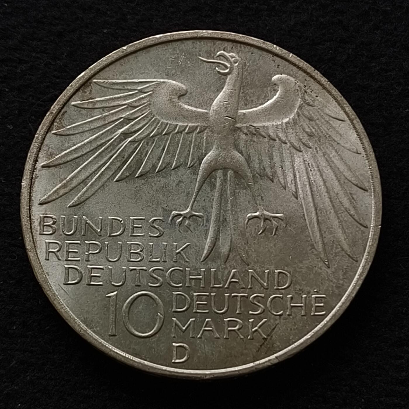 0起1加再包邮-纯粹捡漏拍-425散币银币场