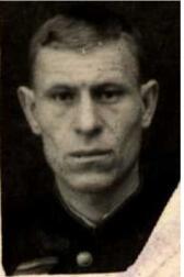 苏联勋章奖章5月8日晚上九点结束在麦稀奇 找不到的加我qq或者微信都是184277308备注苏章拍卖。最好加微信群每次都会通知还有提前可以一口价的 最近会持续拍卖一些东西。 苏联二战红星勋章 307942 原配银盖子 党徽左上有一处小掉皮 其他还好 轻微佩戴 Азаров Сергей Васильевич 大尉营长 87近卫红旗步兵团3营指挥员，他依然带领自己的营，实施了巧妙的分队机动，能够占领斯列普齐村和支撑点帕夫利诺沃站。 非常好的营长指挥战斗获得红星。