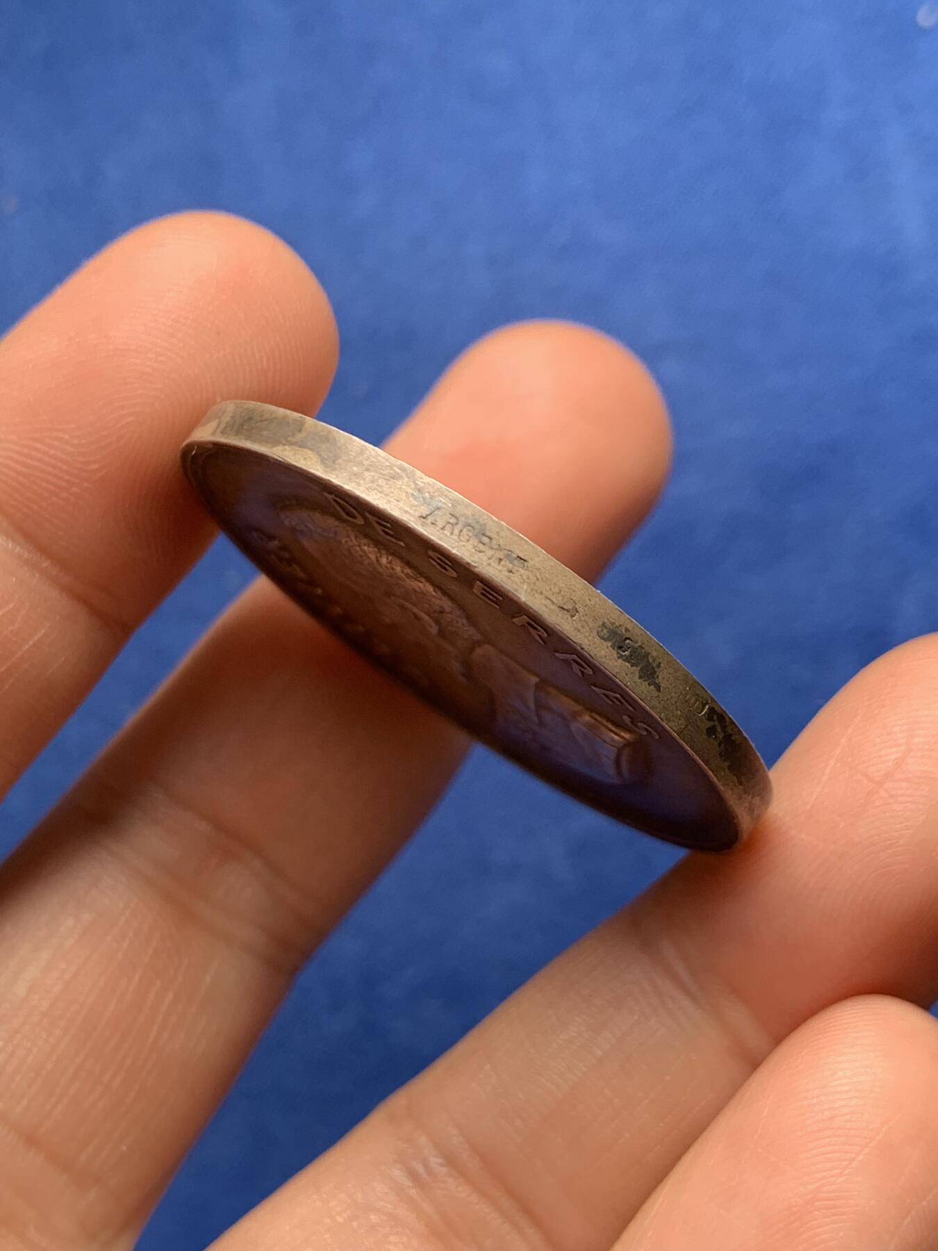 《竞宝斋》第378场 周日，周一 2场连拍 （全场包邮） 法国农业之父银质奖章 银标 27.4克 38.6mm