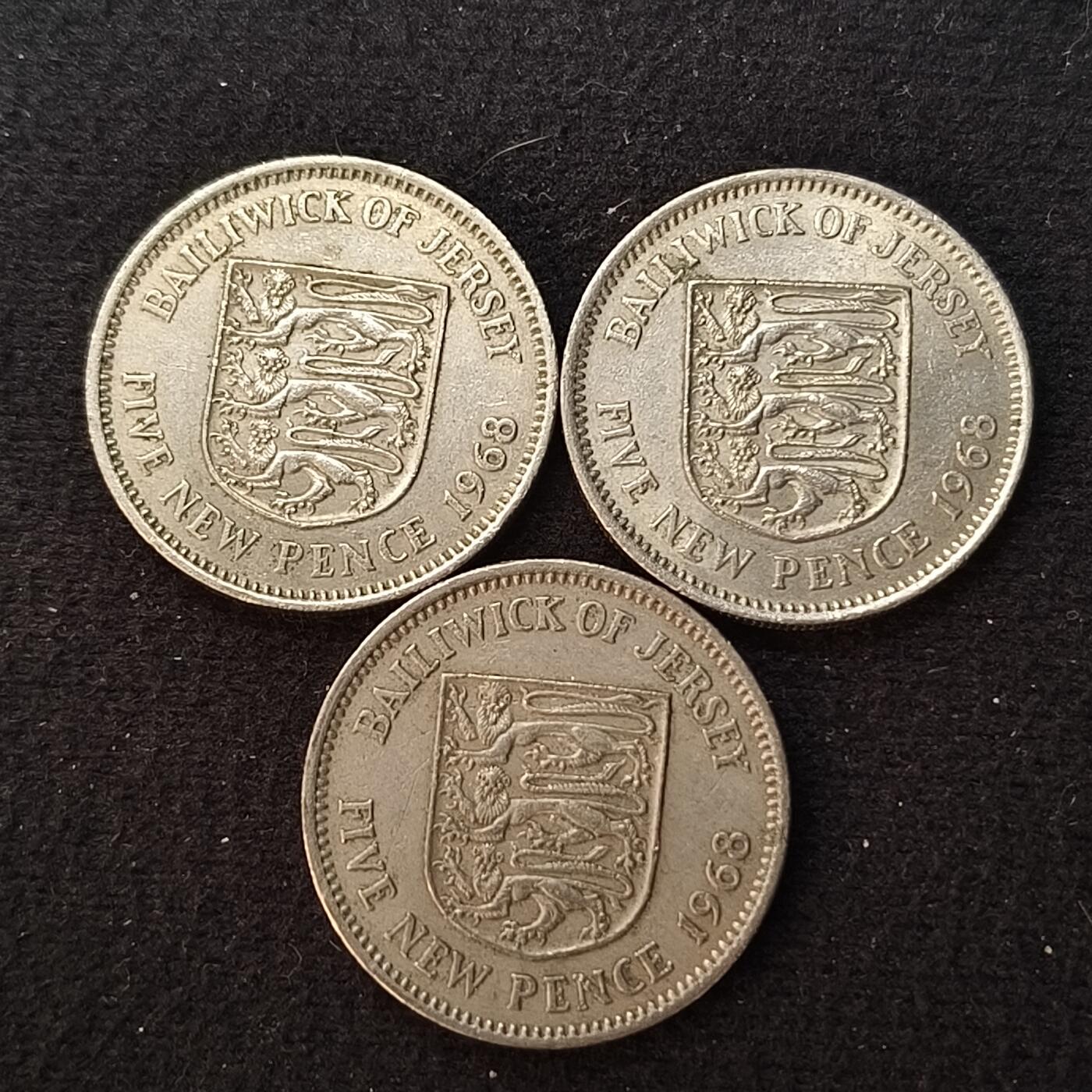 0起1加再包邮-纯粹捡漏拍-425散币银币场