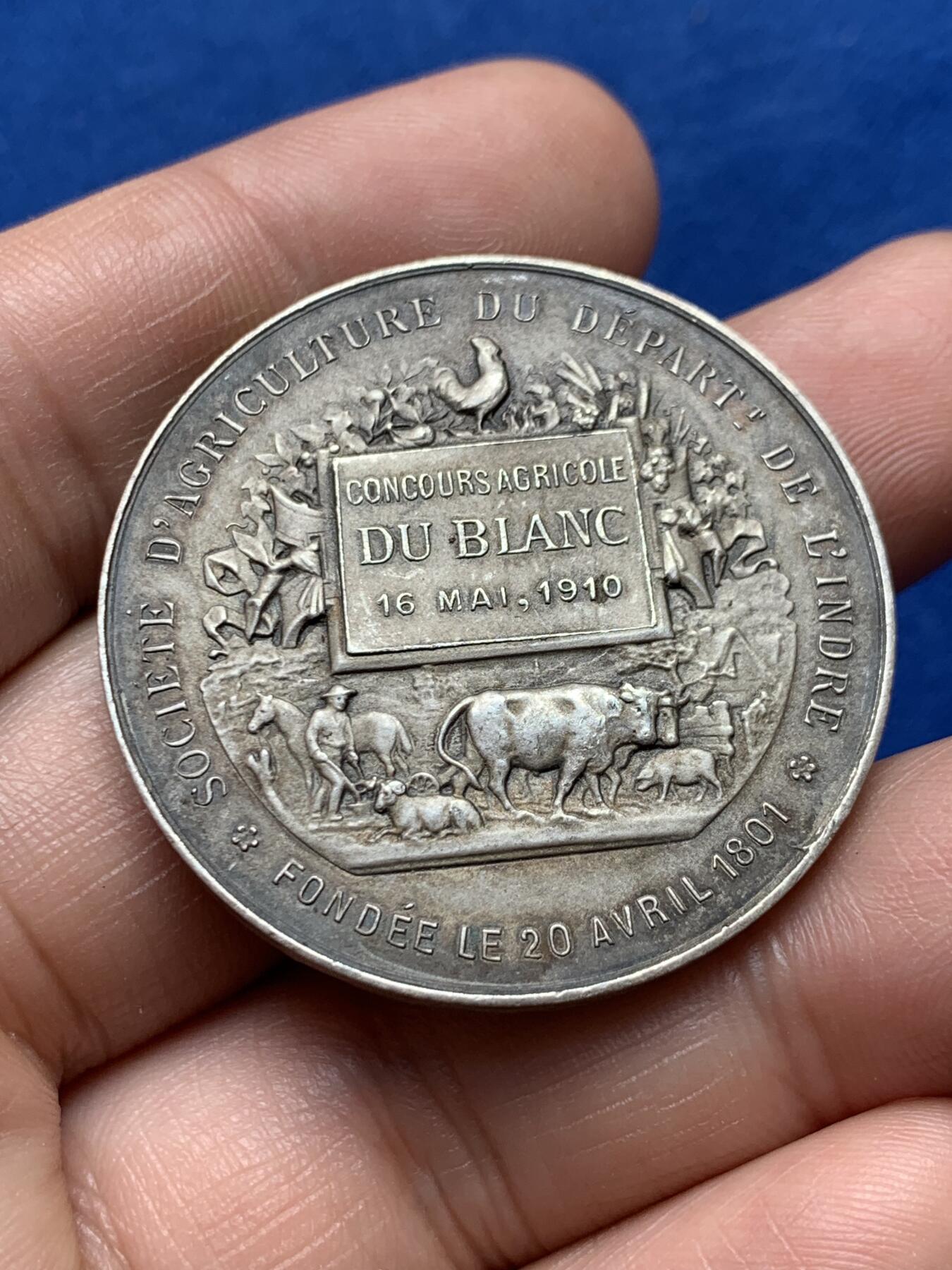 《竞宝斋》第378场 周日，周一 2场连拍 （全场包邮） 法国农业之父银质奖章 银标 27.4克 38.6mm