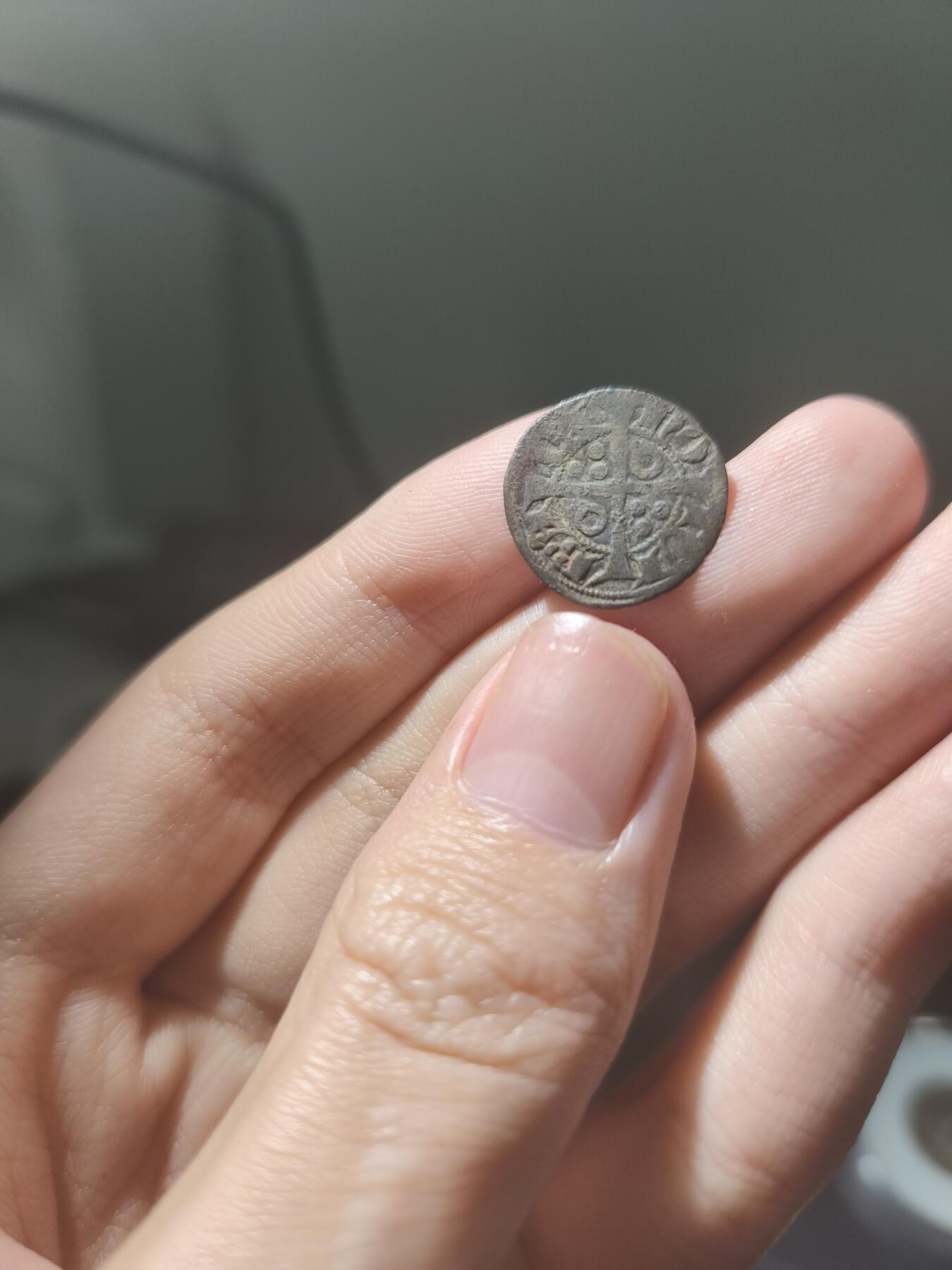 星盘世界钱币《穿越千年时光来到你的藏匣 》--5.9全球珍币拍卖夜 加泰罗尼亚肖恩二世银币，迪纳尔十分罕见的